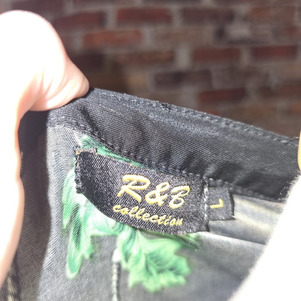 R &B Collection Black And Green Button-Up Tunic S… - image 6